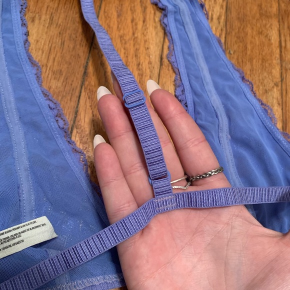 INTIMATELY FREE PEOPLE Purple Lace Halter Bralette - Picture 3 of 7